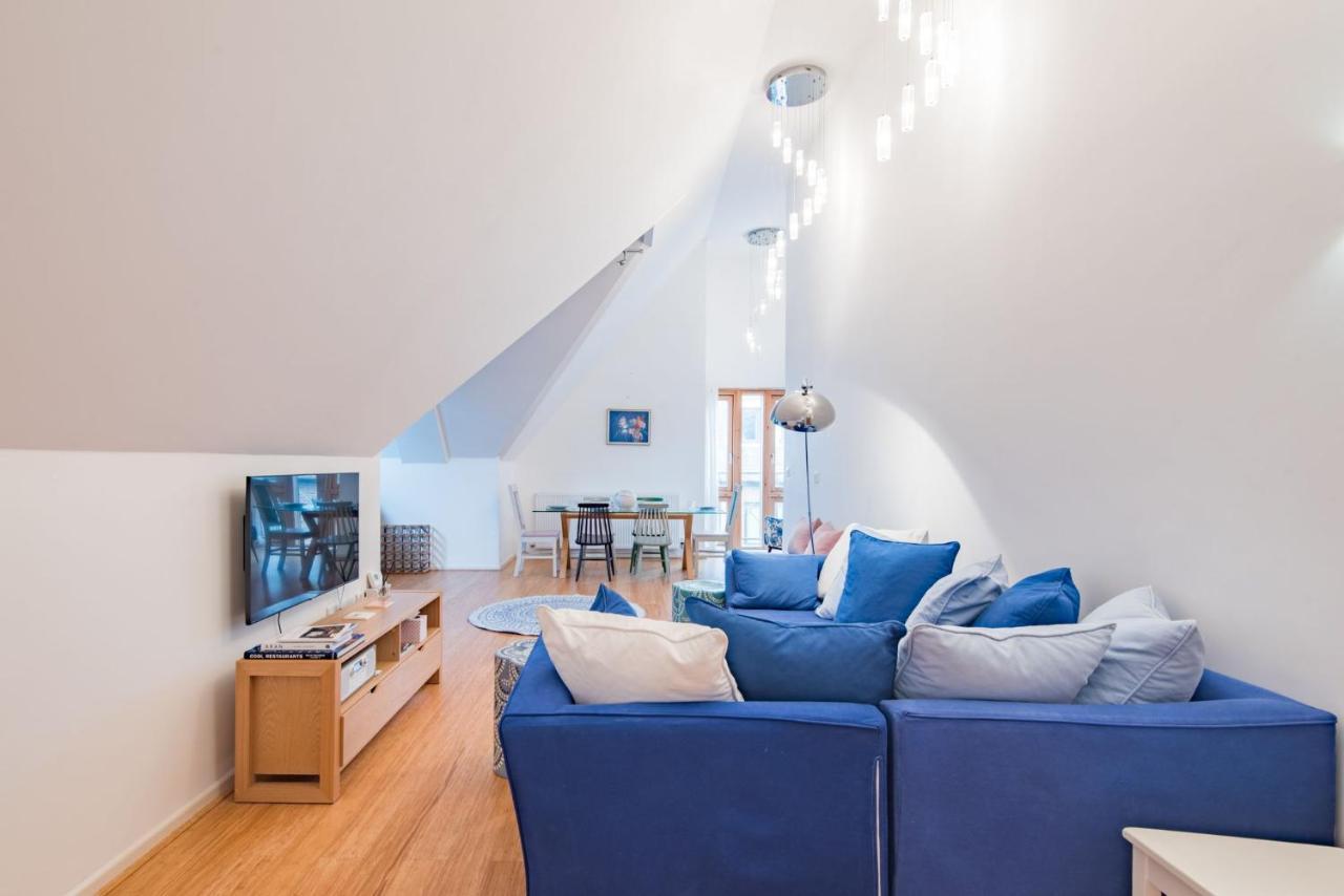 The Loft At Emperor Court By Bloom Stays Кэнтербари Экстерьер фото
